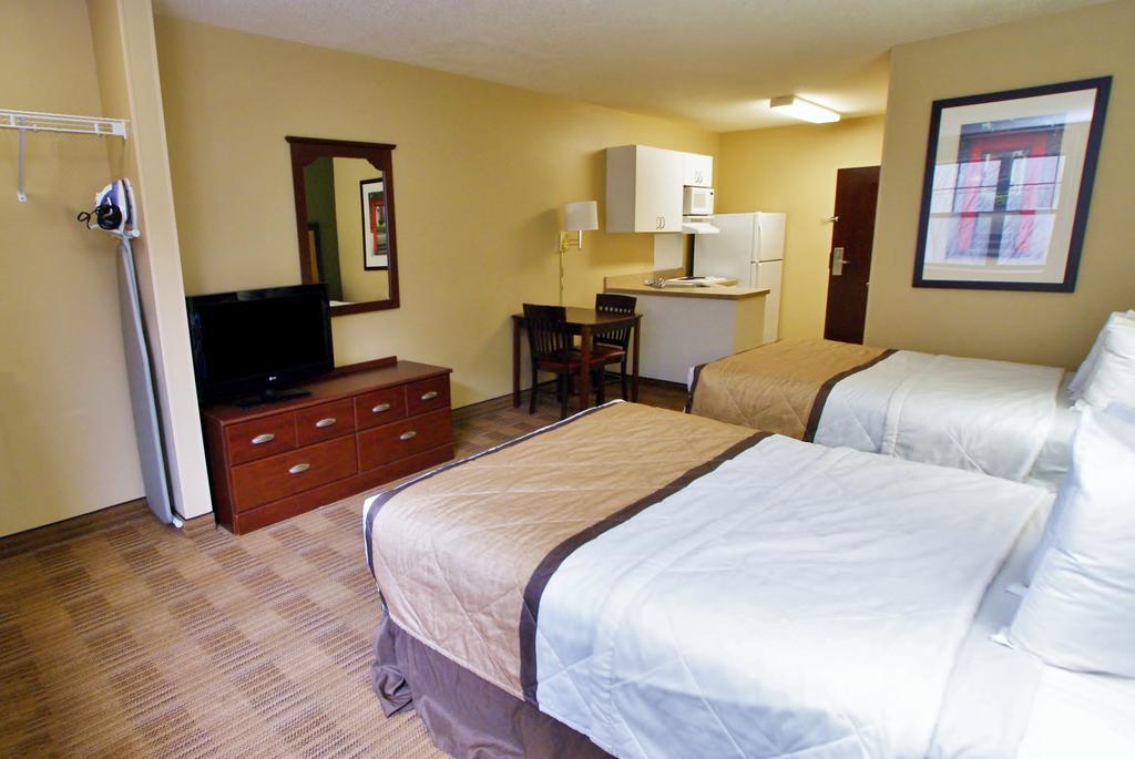 Extended Stay America Suites - Raleigh - Cary - Regency Parkway North Экстерьер фото