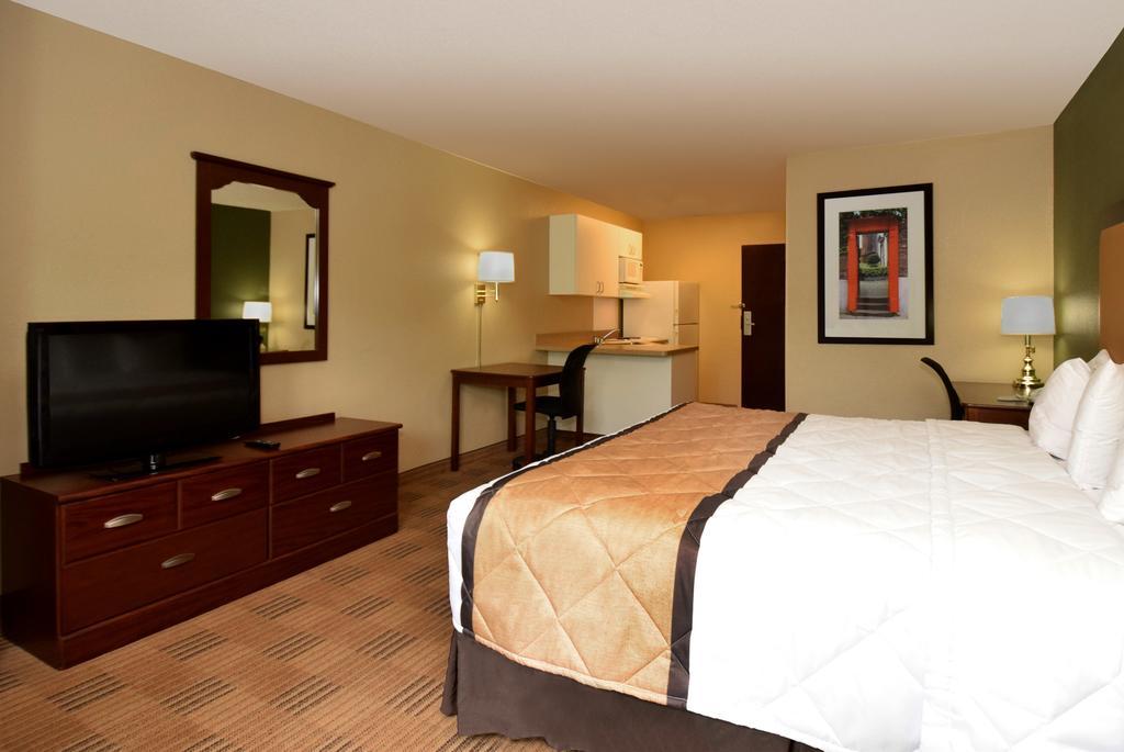 Extended Stay America Suites - Raleigh - Cary - Regency Parkway North Экстерьер фото